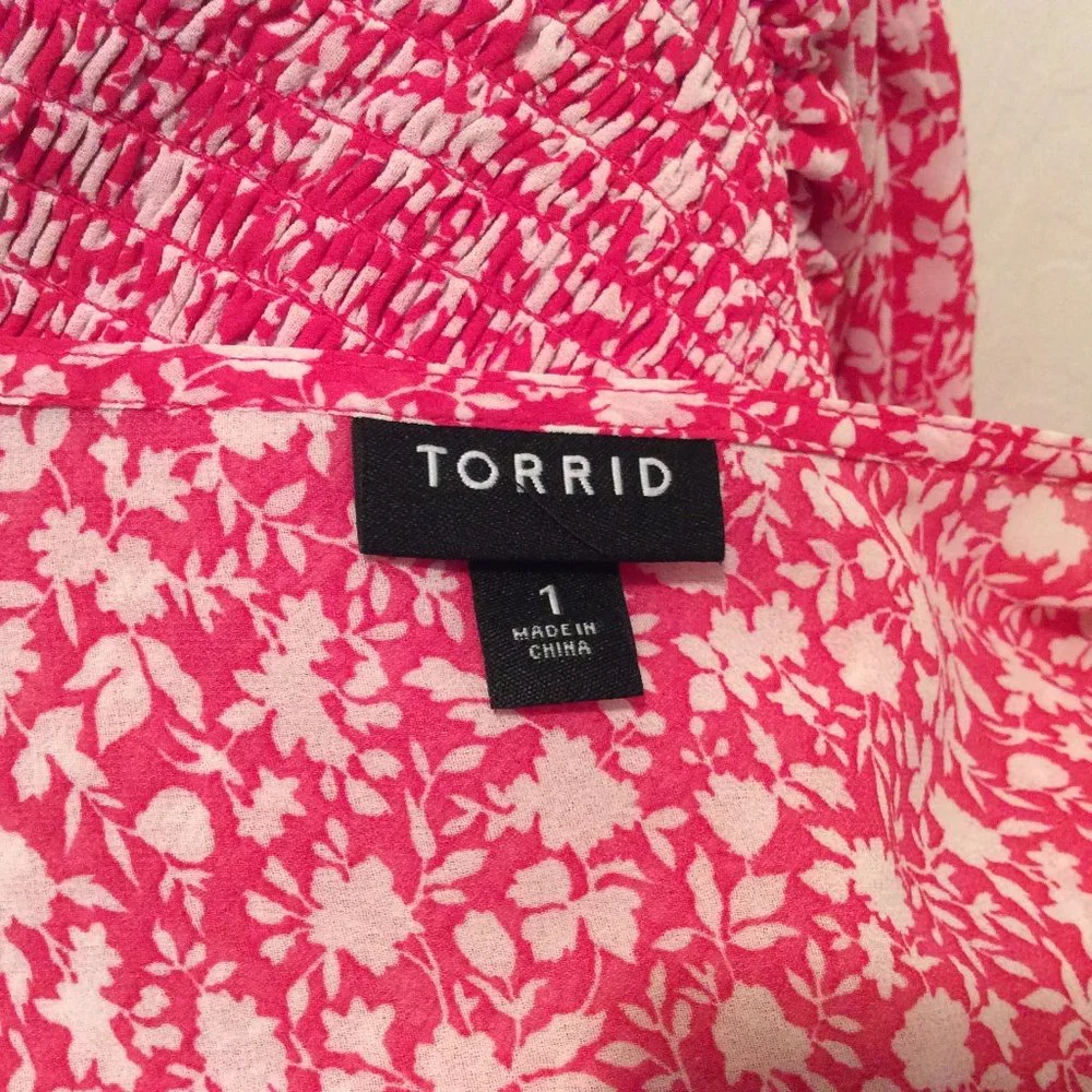 Torrid Top 1 Dark Pink White Floral Print Smocked - Picture 14 of 14